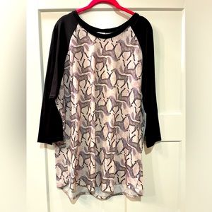 Unicorn LuLaRoe 3/4 sleeve top 3XL EUC
